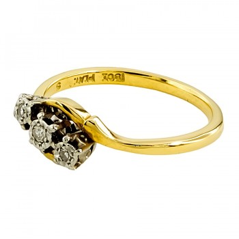 18ct gold & Plat Diamond 3 stone Ring size O
